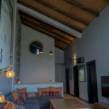 Ultra Luxury Near Cappadocia - Up To 9 People Шале